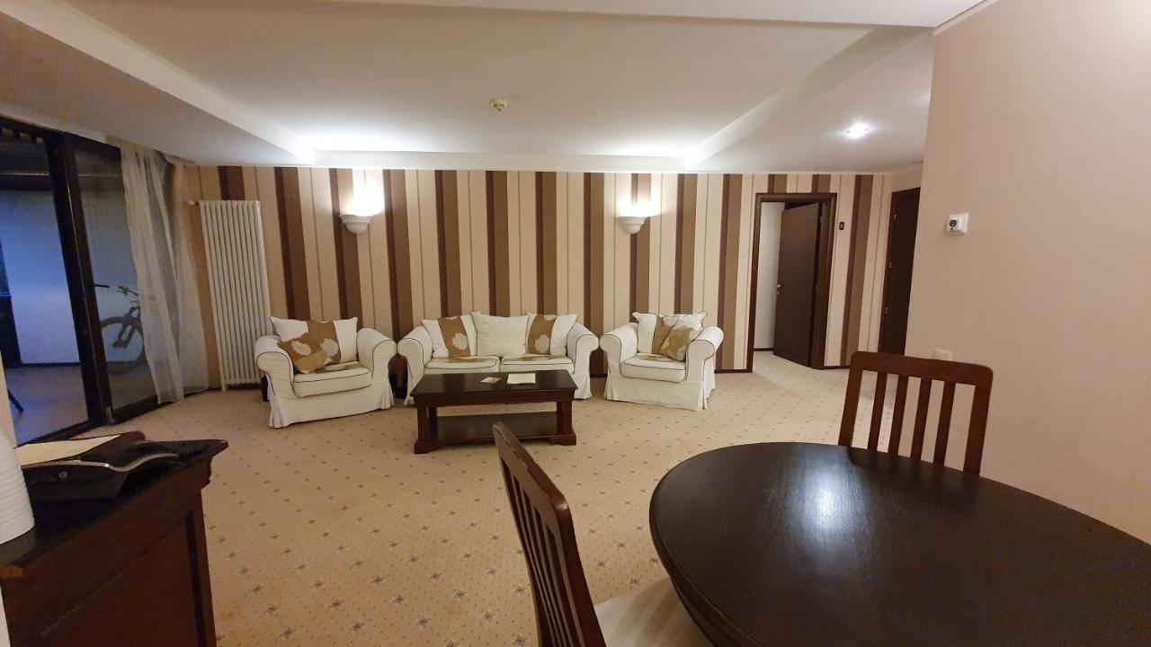 Apartament 2706 Alpin Resort, Etaj 7, Poiana Brasov Ngoại thất bức ảnh