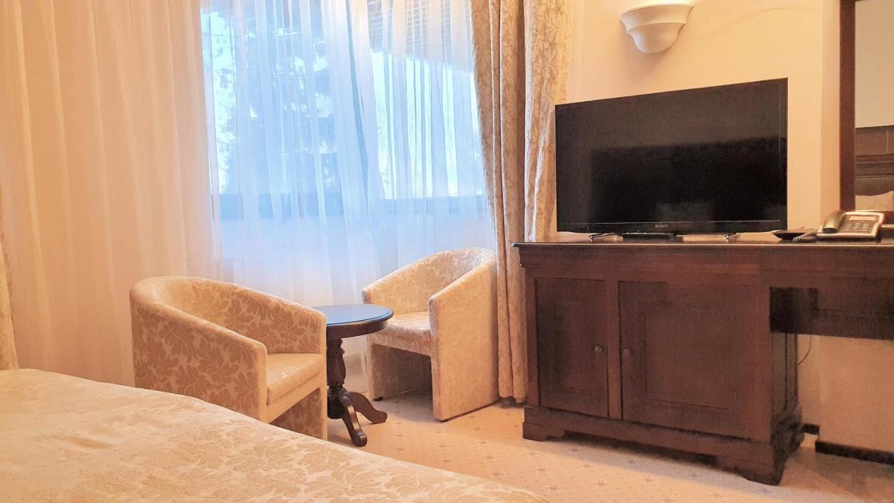 Apartament 2706 Alpin Resort, Etaj 7, Poiana Brasov Ngoại thất bức ảnh