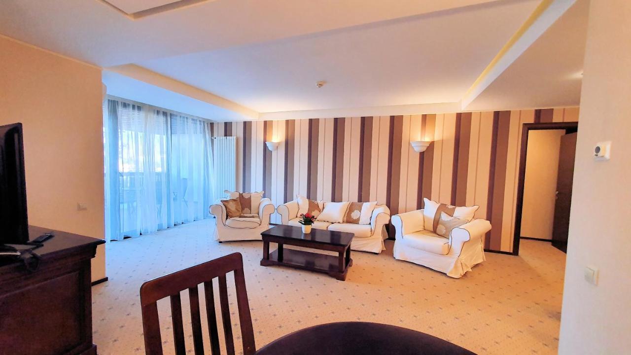 Apartament 2706 Alpin Resort, Etaj 7, Poiana Brasov Ngoại thất bức ảnh